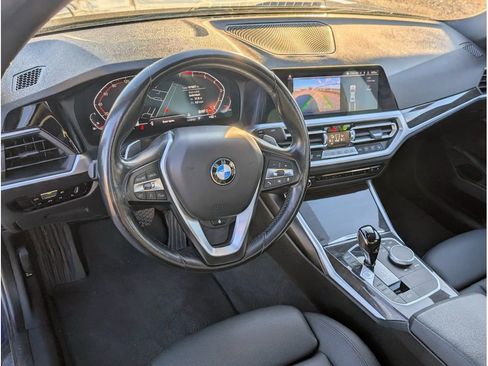 Used 2019 BMW 330i xDrive Sedan w/ Convenience Package image 18