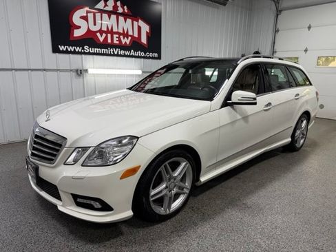 Used 2011 Mercedes-Benz E 350 4MATIC Wagon image 1