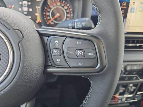 New 2026 Jeep Gladiator Rubicon AWD/4WD image 24
