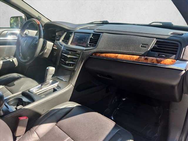 Used 2013 Lincoln MKS AWD image 24