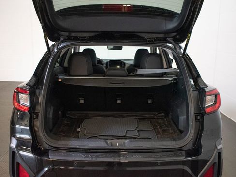 Used 2024 Subaru Crosstrek 2.5i Limited w/ Crosstrek Mirror Package AWD/4WD image 25