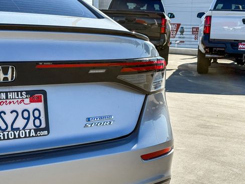 Used 2023 Honda Accord Sport image 9