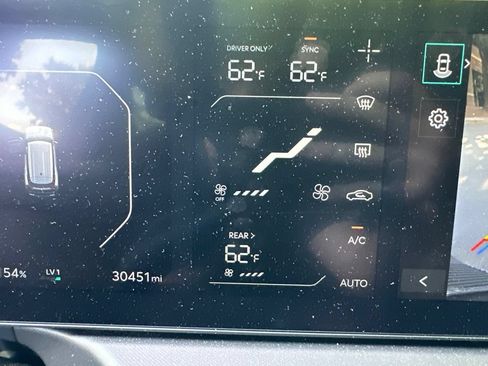 Used 2024 Kia EV9 Light Long Range RWD image 20