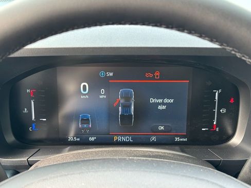 New 2025 Ford Maverick XLT w/ XLT Luxury Package image 7