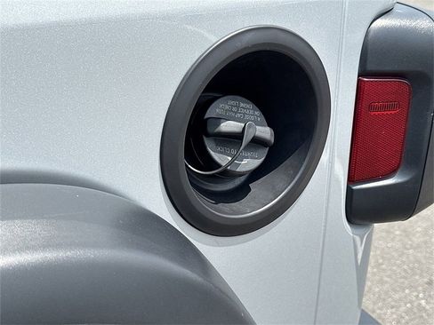 Used 2024 Jeep Wrangler Willys image 22