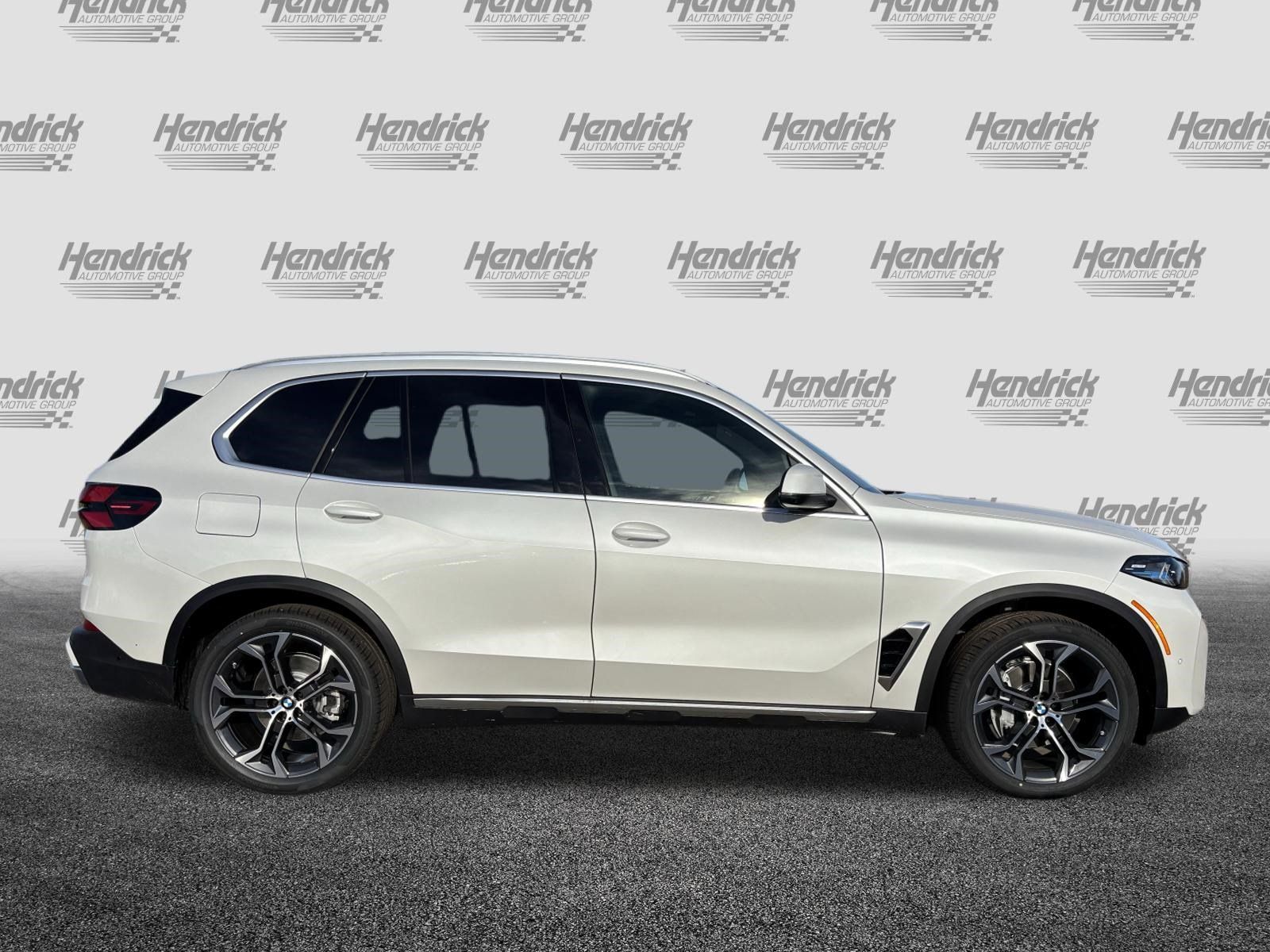 Certified 2026 BMW X5 xDrive40i AWD/4WD image 10