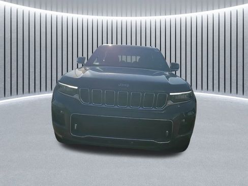 New 2025 Jeep Grand Cherokee L Overland w/ Rear Seat Video Group I AWD/4WD image 8