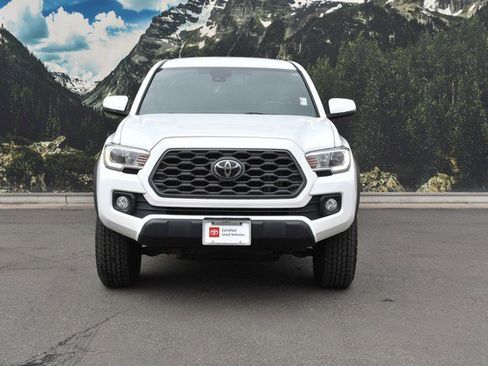 Used 2022 Toyota Tacoma TRD Off-Road image 5
