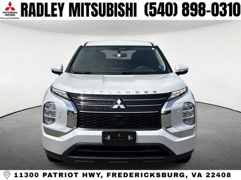 Used 2022 Mitsubishi Outlander ES AWD/4WD image 22