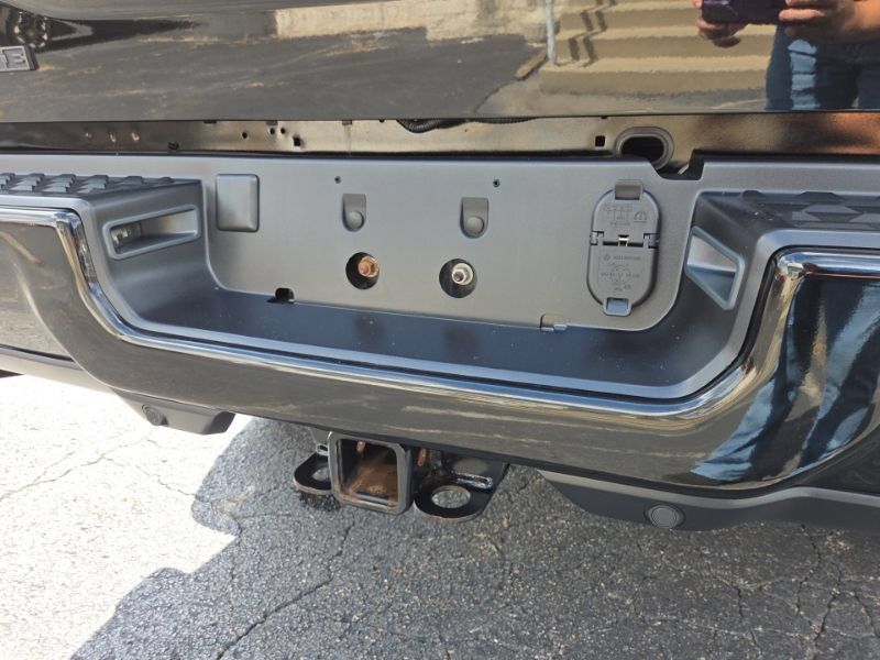 Used 2023 RAM 2500 Laramie w/ Night Edition AWD/4WD image 12