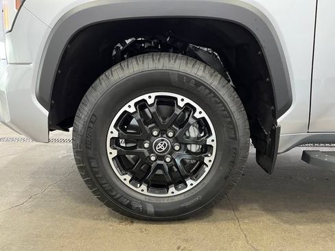Used 2025 Toyota Tundra SR5 w/ TRD Off-Road Package AWD/4WD image 24