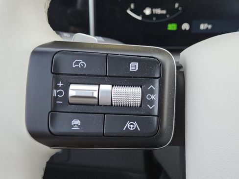 Used 2024 Hyundai Santa Fe Limited FWD image 21