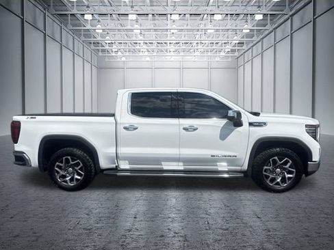 Used 2024 GMC Sierra 1500 SLT w/ SLT Premium Plus Package AWD/4WD image 6