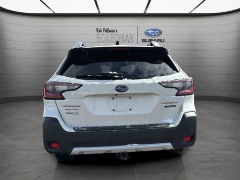 Used 2023 Subaru Outback Touring image 7