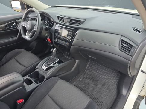 Used 2017 Nissan Rogue S w/ Appearance Package image 29
