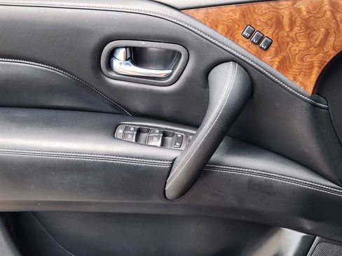 Used 2019 INFINITI QX80 Luxe RWD image 22
