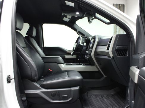 Used 2022 Ford F250 Lariat w/ Tremor Off-Road Package image 15