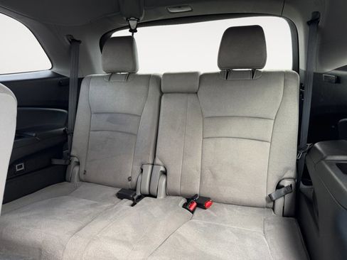 Used 2021 Honda Pilot EX image 13