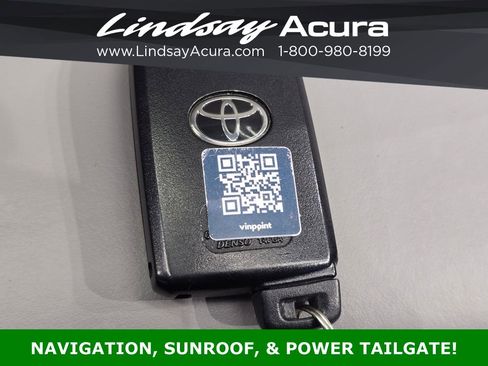 Used 2018 Toyota RAV4 XLE image 22