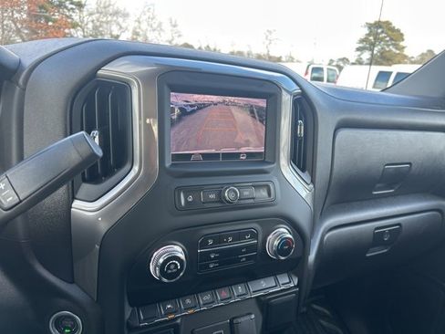 Used 2023 GMC Sierra 1500 Pro w/ Pro Value Package image 18