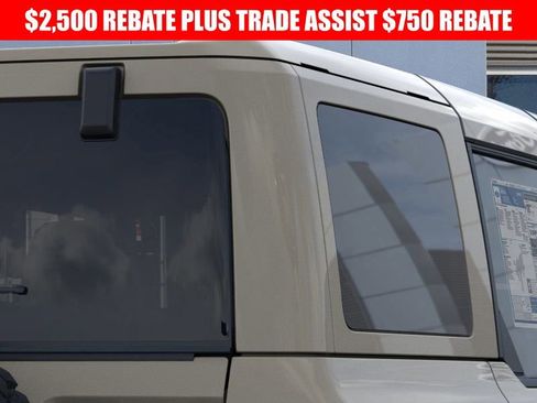 New 2025 Ford Bronco Badlands image 25