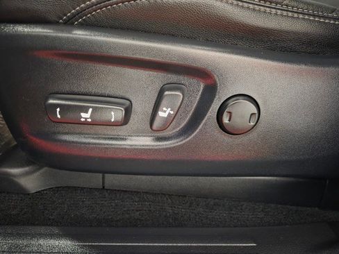 Used 2022 Toyota 4Runner SR5 Premium image 60