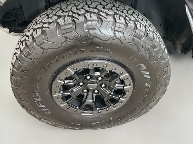 Used 2024 Ford Bronco Raptor w/ Interior Carbon Fiber Pack 6 AWD/4WD image 30