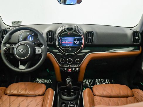 Used 2023 MINI Cooper Countryman S w/ Signature Upholstery Package FWD image 15