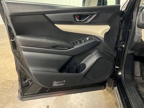 Used 2019 Subaru Ascent Premium AWD/4WD image 15
