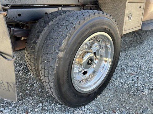 Used 2012 Ford F450 XL w/ Snow Plow Prep Pkg image 60