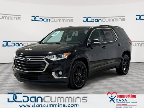 Used 2021 Chevrolet Traverse LT AWD/4WD image 1