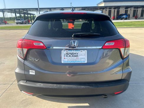Used 2022 Honda HR-V EX image 6