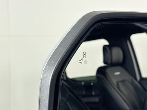 Used 2019 Ford F250 Platinum w/ Platinum Ultimate Package image 23