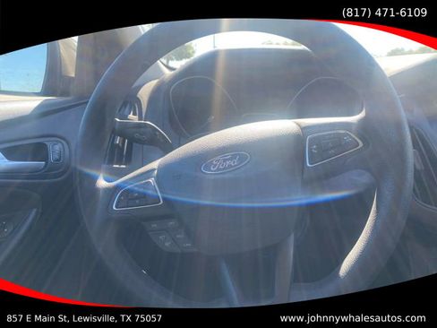 Used 2016 Ford Focus SE image 19