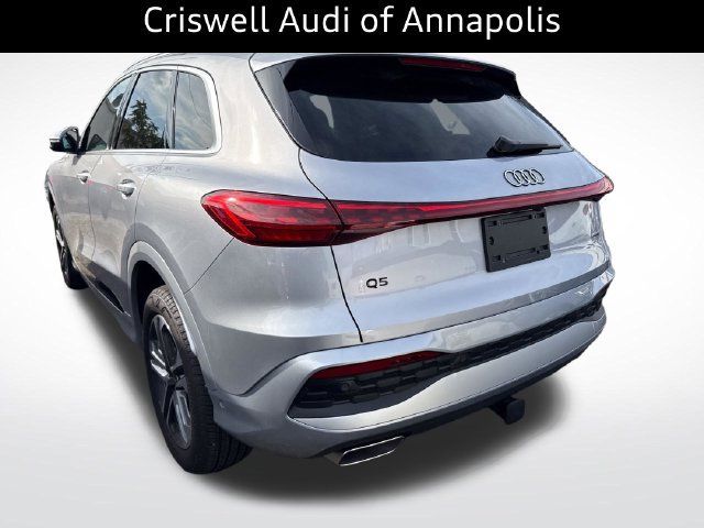 Used 2025 Audi Q5 Premium Plus w/ Premium Plus AWD/4WD image 3