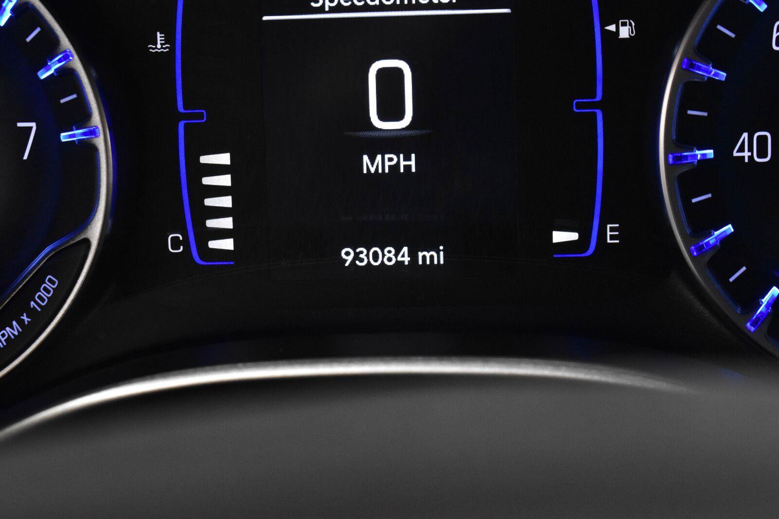 Used 2018 Chrysler Pacifica Touring-L FWD image 20