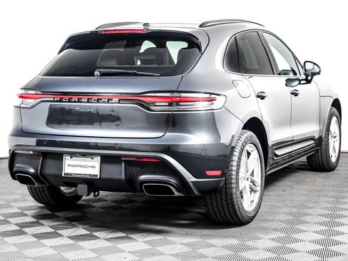 Certified 2026 Porsche Macan AWD/4WD image 10