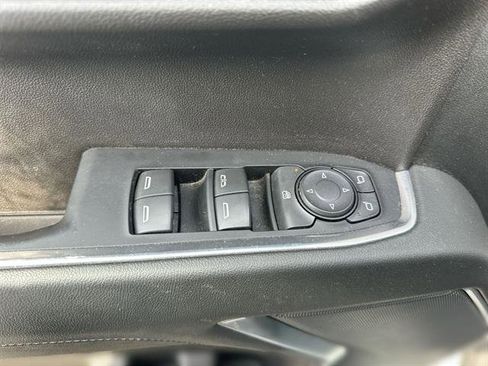 Used 2022 Chevrolet Silverado 1500 LT image 15