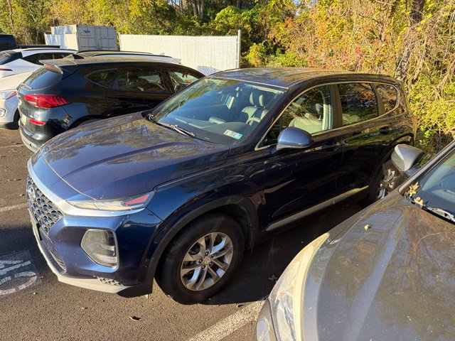 Used 2019 Hyundai Santa Fe SE AWD/4WD image 5