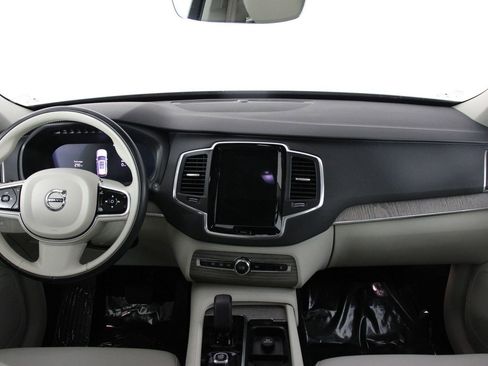 Certified 2023 Volvo XC90 T8 Core w/ Climate Package image 7