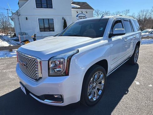 Certified 2017 GMC Yukon Denali w/ Open Road Package image 3