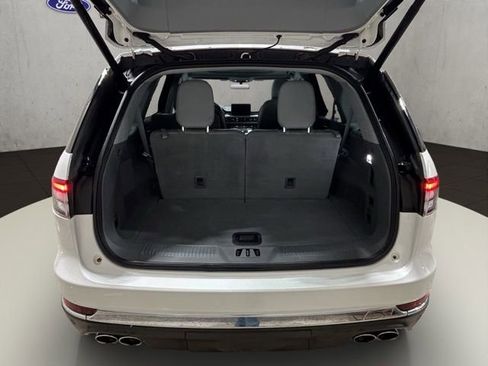 Used 2021 Lincoln Aviator Reserve w/ Elements Package Plus AWD/4WD image 23