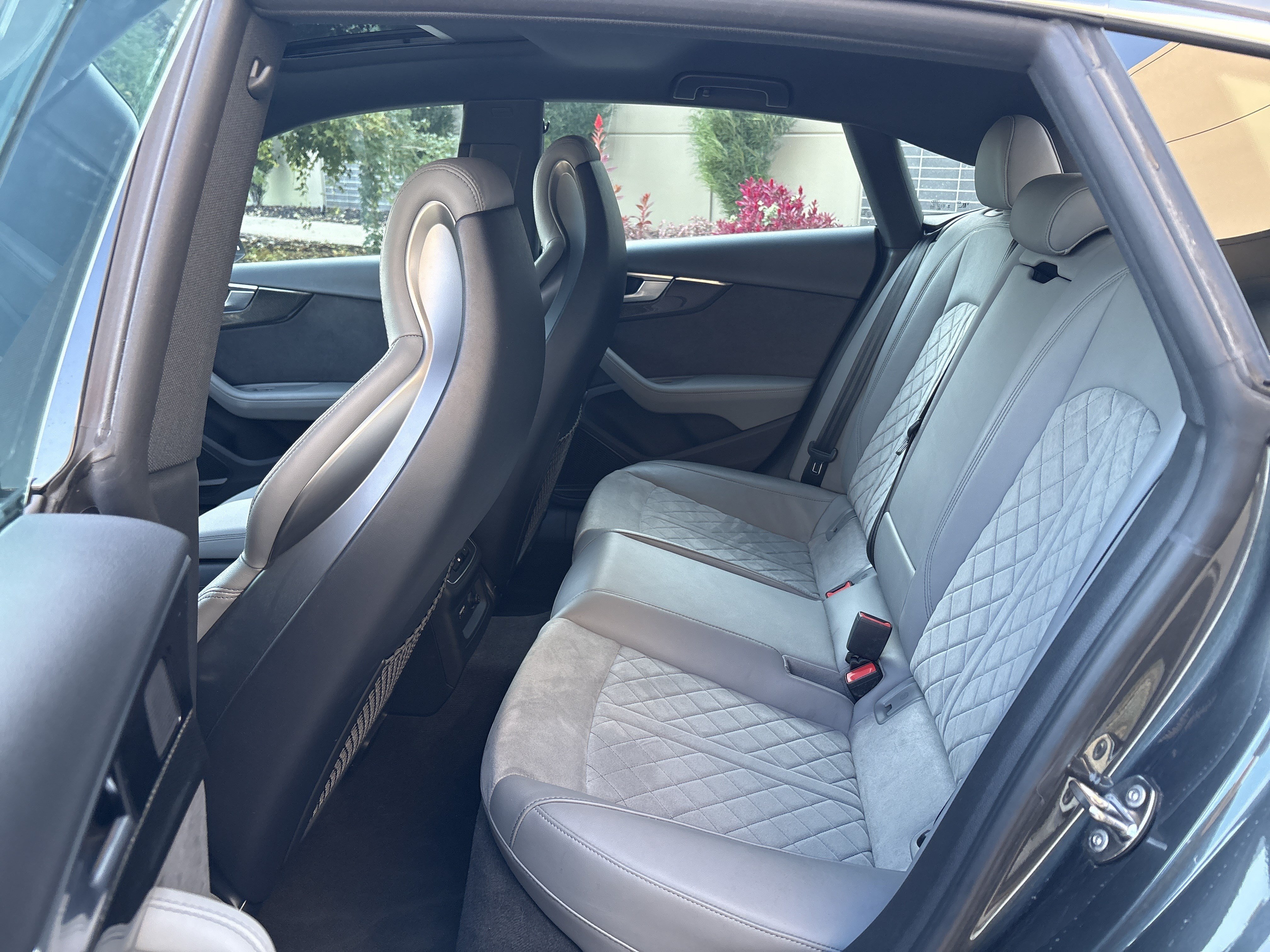 Used 2023 Audi S5 Premium Plus w/ Premium Plus Package AWD/4WD image 31