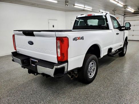 New 2026 Ford F350 XL w/ XL Chrome Package image 4