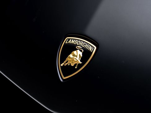 Used 2024 Lamborghini Revuelto AWD/4WD image 25