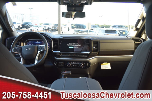 New 2026 Chevrolet Silverado 1500 RST w/ Z71 Off-Road Package AWD/4WD image 3