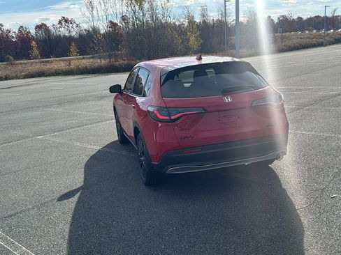 New 2026 Honda HR-V Sport image 7