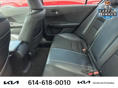 Used 2017 Honda Accord Sport image 9