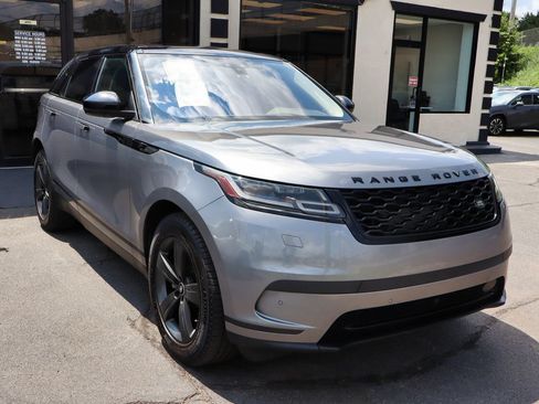 Used 2020 Land Rover Range Rover Velar S AWD/4WD image 4