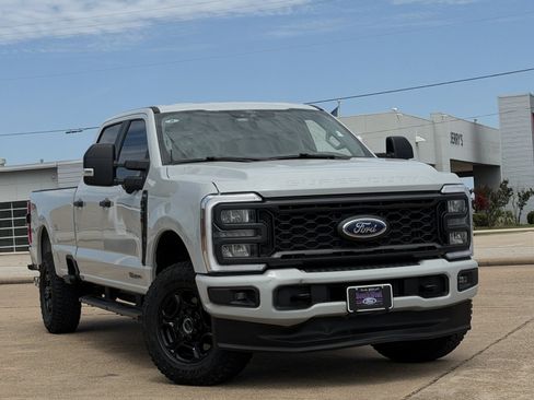 Used 2025 Ford F350 XL w/ STX Appearance Package AWD/4WD image 2